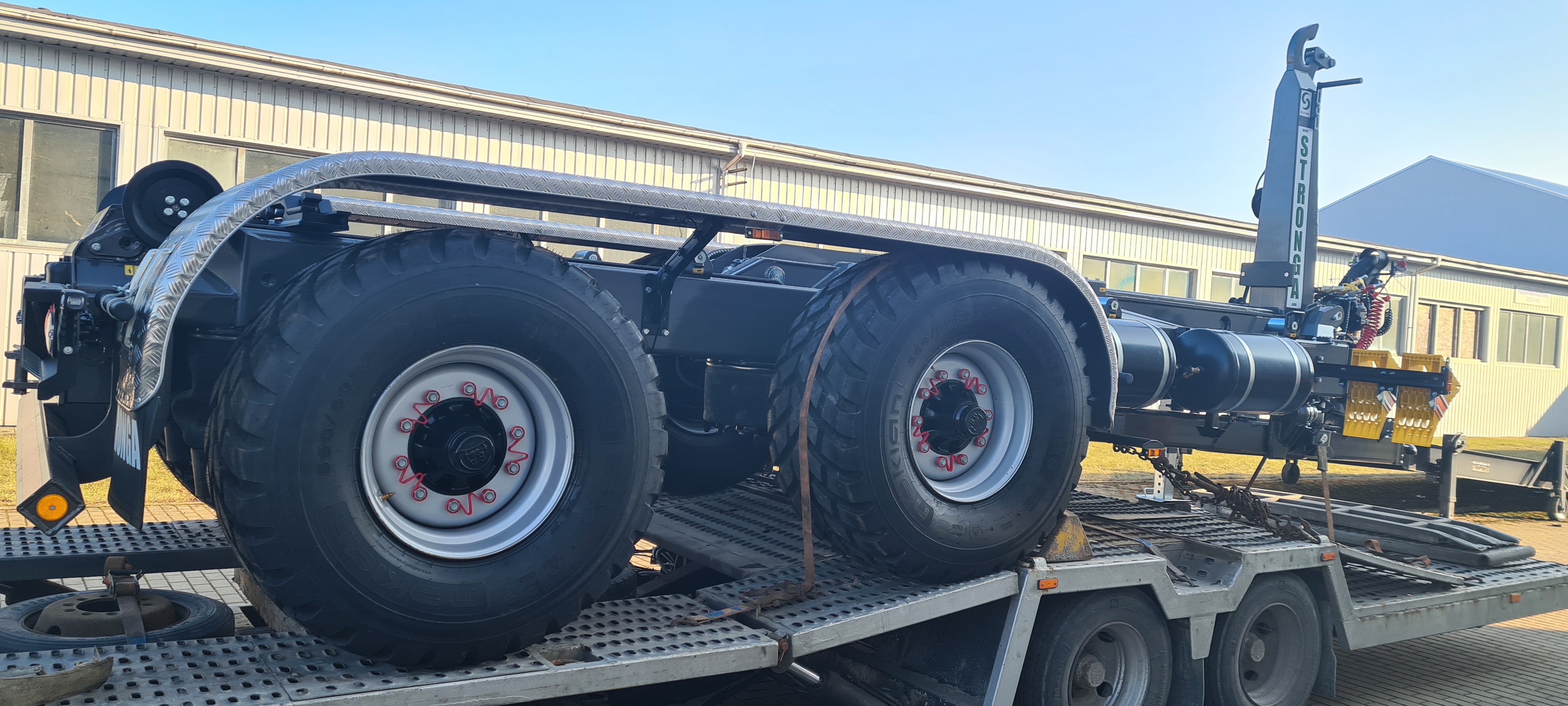 Stronga Hakenliftanhänger HL210DT