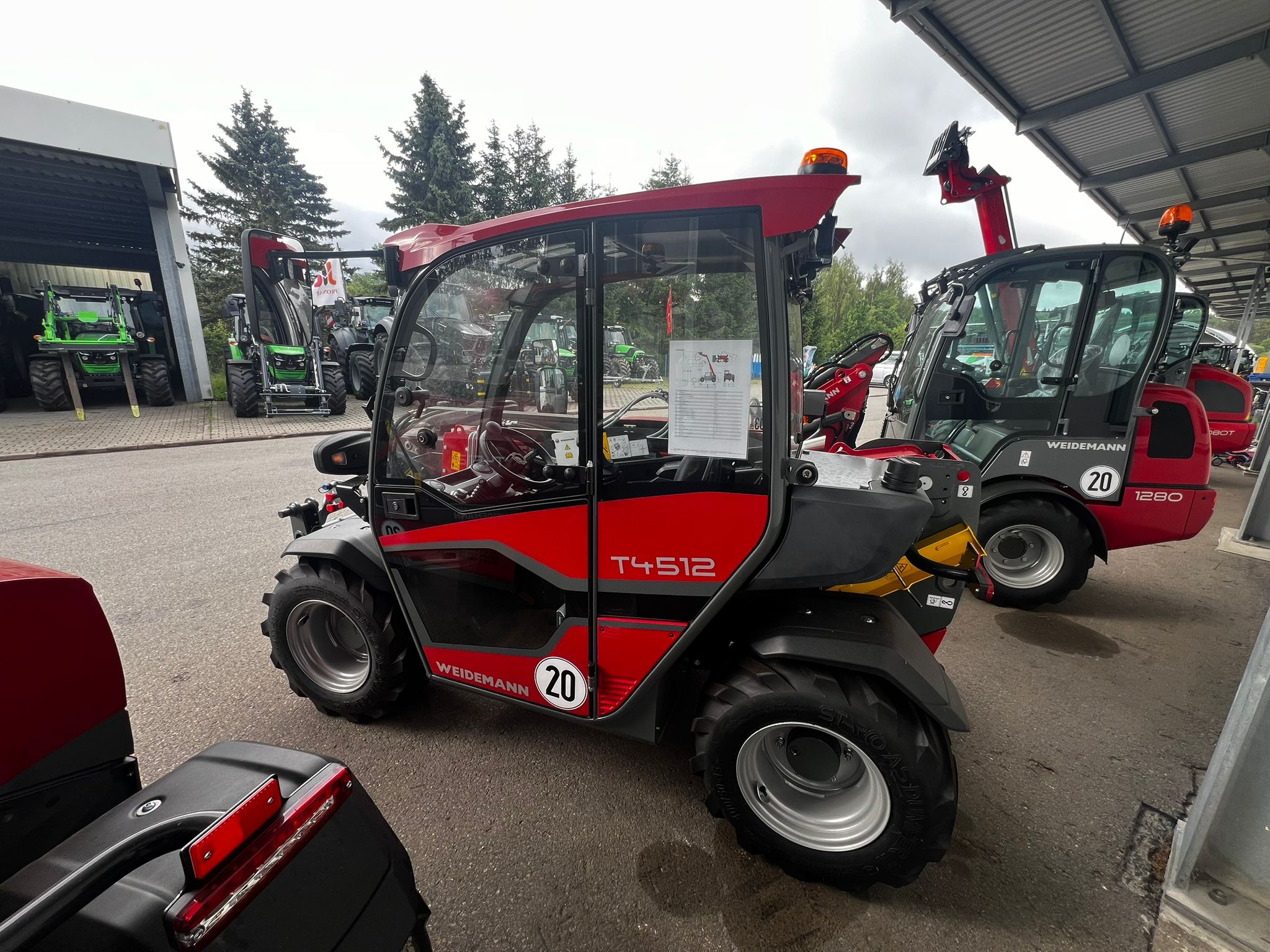 Weidemann Teleskoplader 4512
