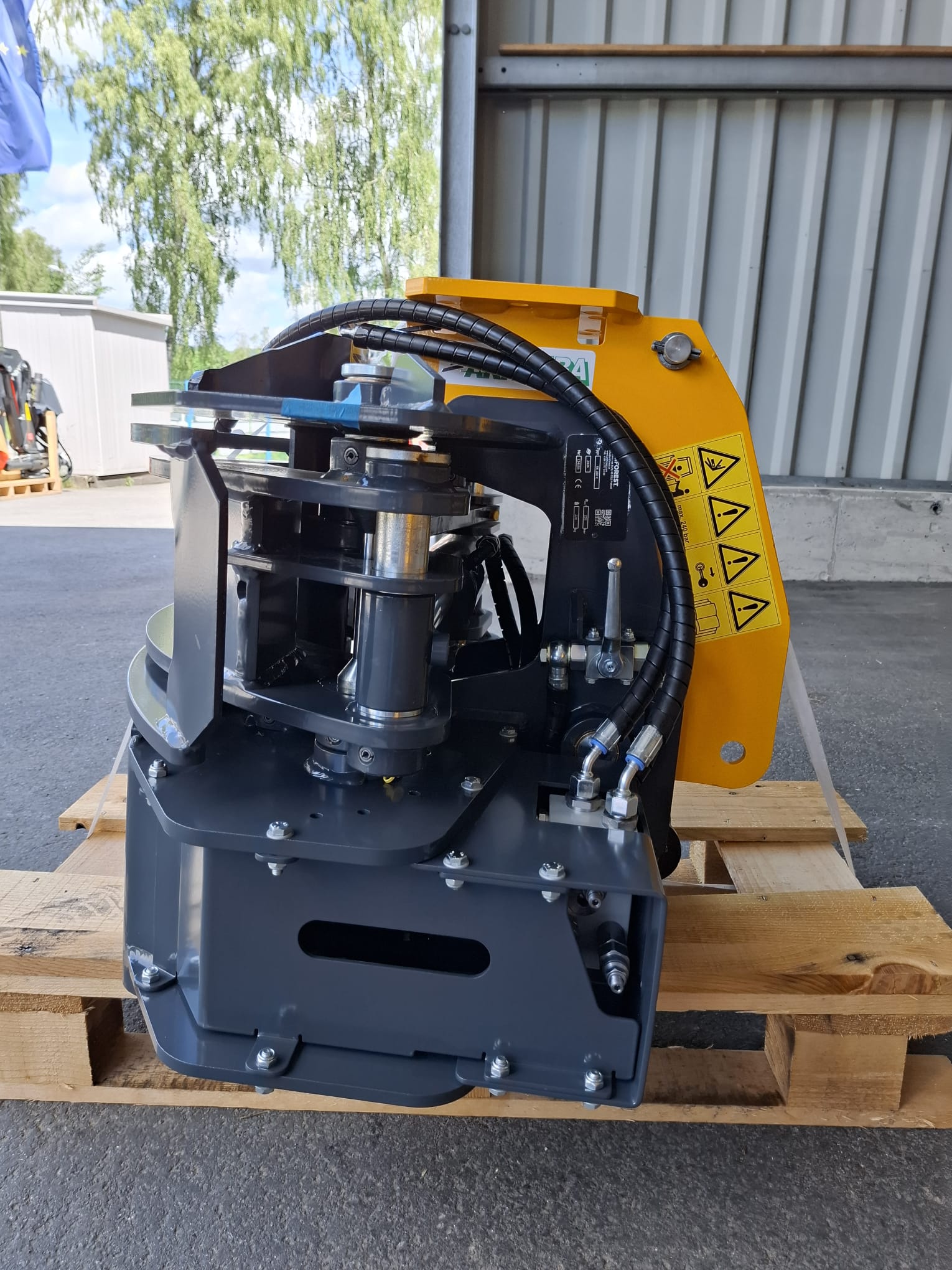 Uniforest Fällgreifer RK250K - für Kranaufbau