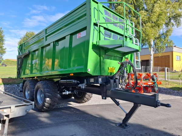 T669 Muldenkipper 23m³